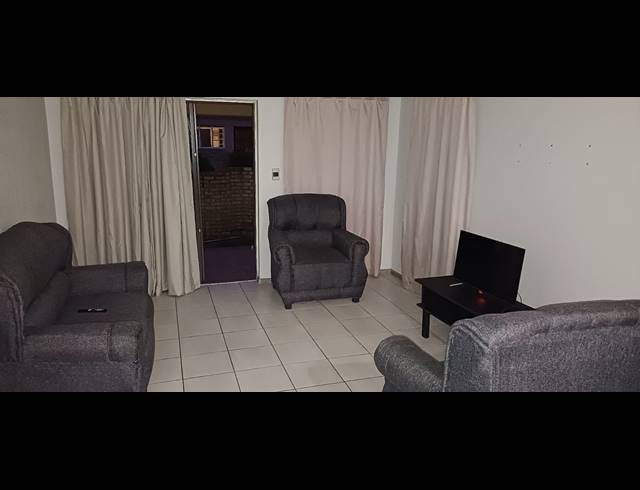 2 BEDROOM TOWNHOUSE TO LET IN SASOLBURG EXT 11